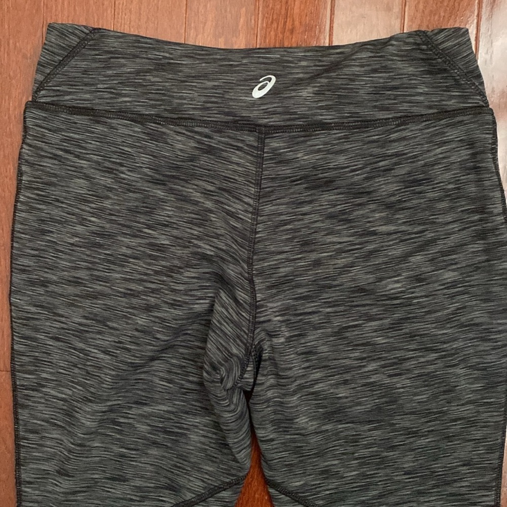 ASICS Running Capris - Picture 4 of 11